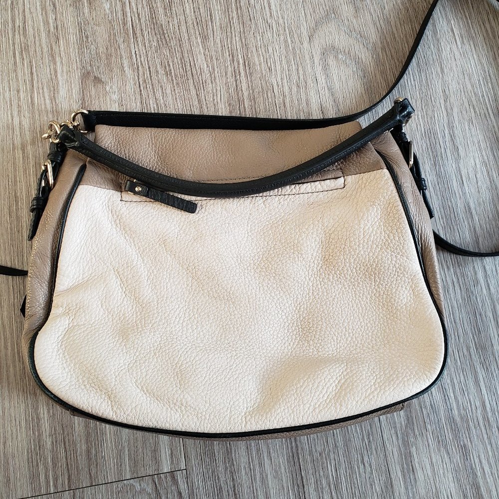 Kate Spade Cobble Hill Crossbody - Picture 3 of 8